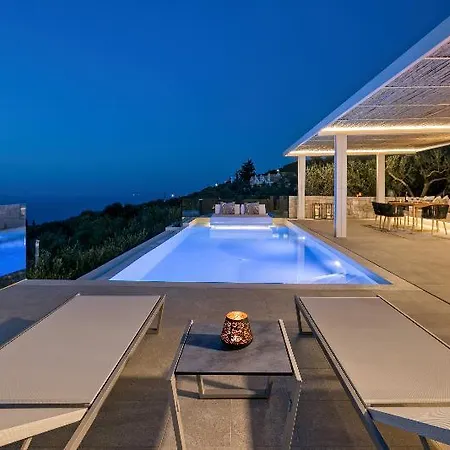 Art Blue Villas Villa Tsoukaladhes