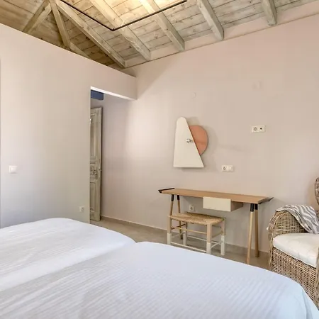 Art Blue Villas *